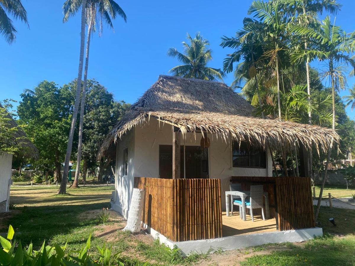 Wild Wood X Hansa Beach Fitness Resort トンサラ エクステリア 写真
